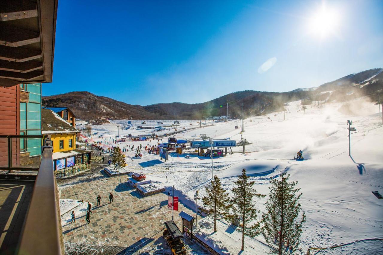 Songhua Lake Qingshan Snow View Apartment Jilin Экстерьер фото